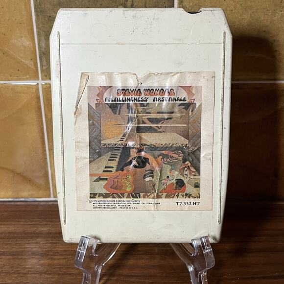Stevie Wonder Fulfillingness' First Finale 8-Track Tape 1974 Motown Tamla T7332 - Picture 1 of 5